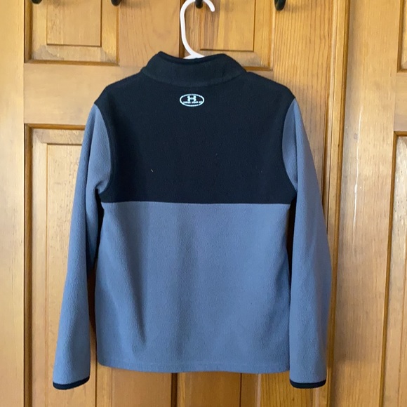 Kids UA size 6 pullover - Picture 3 of 3